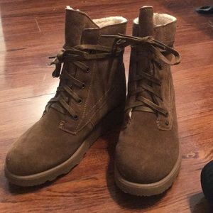 Bearpaw Krista Suede Boots Girls 4